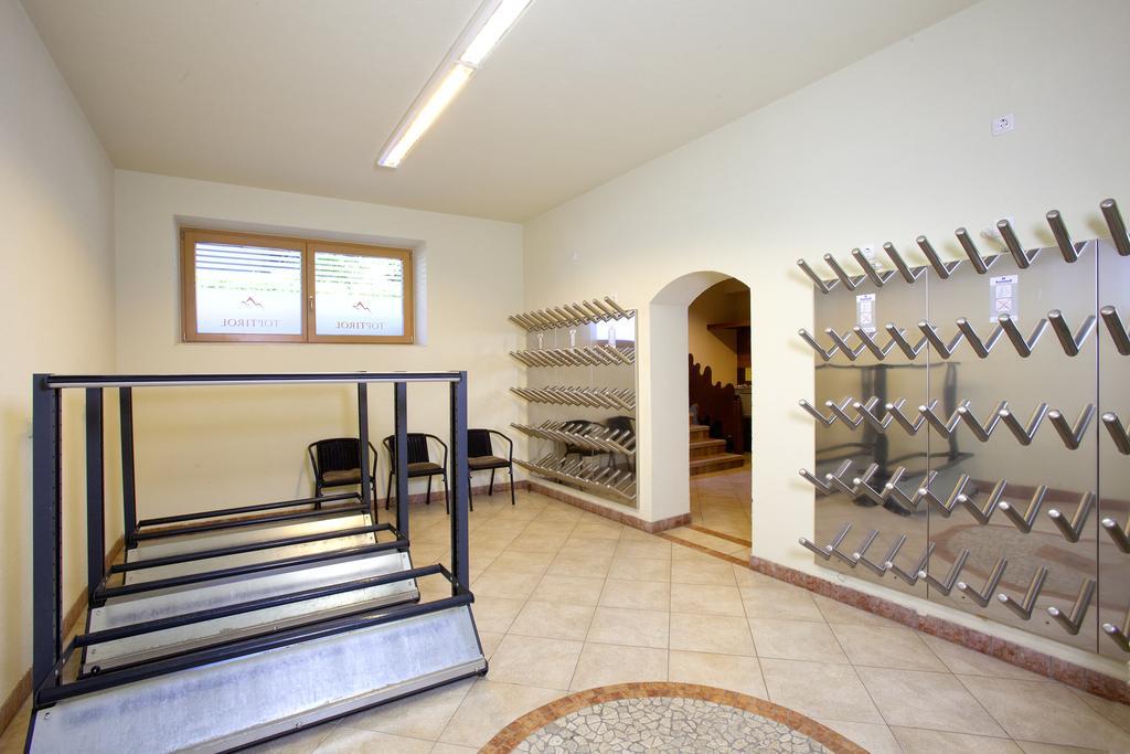 Top Tirol Appartement ฮูเบิน ภายนอก รูปภาพ