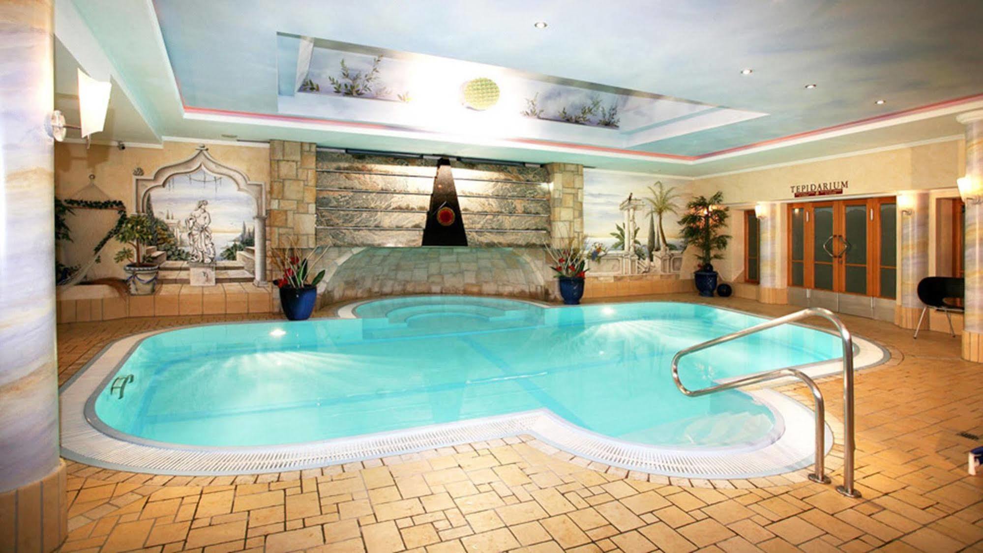 Top Tirol Appartement ฮูเบิน ภายนอก รูปภาพ